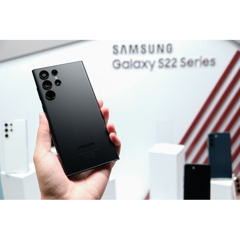 Samsung Galaxy S22 Ultra S9080 Dual Sim 12GB RAM 512GB 5G (Phantom Black)