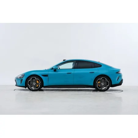 Xiaomi SU7 Pro en Aqua Blue - Berline Technologique Élégante