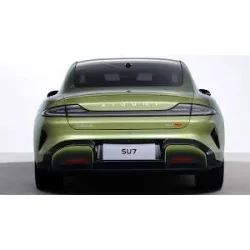 Xiaomi SU7 Verde Verdoso