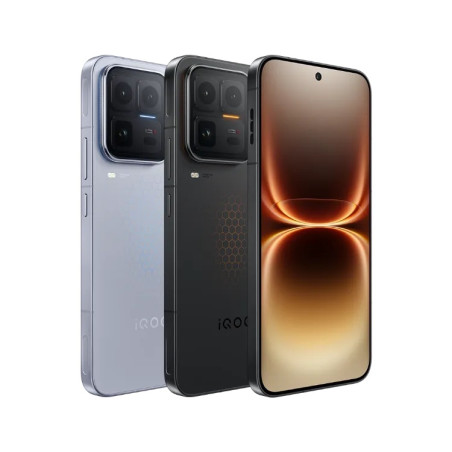 iQOO 15 Ultra 16 GB + 256 GB Nero